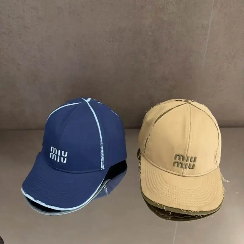 Miumiu cap dx67